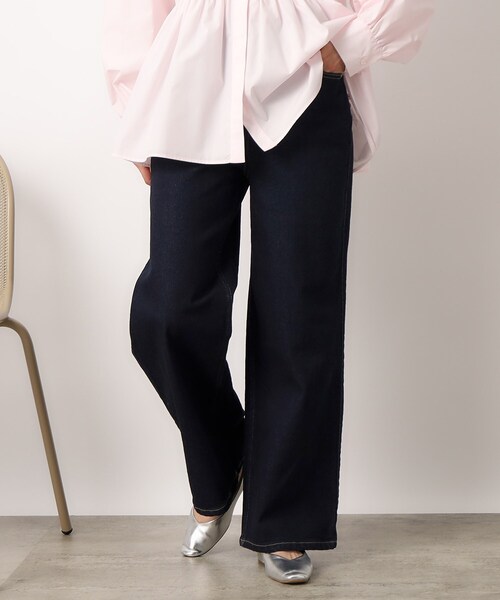 OPAQUE.CLIP(オペークドットクリップ)の「◆ストレッチバギーデニム/オーガニックコットン混【洗濯機洗い可】(デニムパンツ・レディース・ライトブルー/ホワイト/ネイビー・34/36/38/40/42)」の13枚目の写真