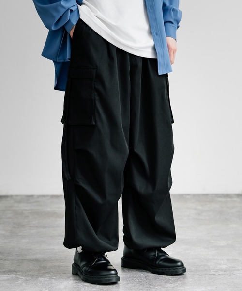 Rocky Monroe(ロッキーモンロー)の「パラシュートワイドカーゴパンツ(カーゴパンツ・メンズ・ブラック/カーキ/アイボリー/チャコール/ネイビー・M/L/XL)」の12枚目の写真