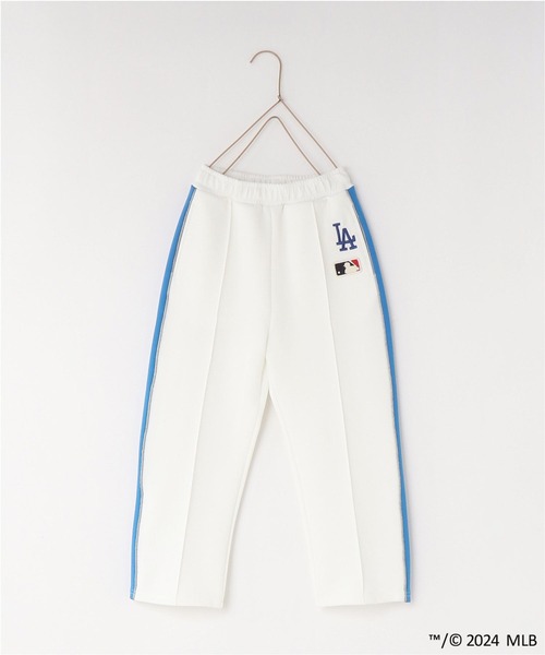 LOWRYS FARM（ローリーズファーム）の「ＭＬＢトラックパンツ　 106016（スウェットパンツ・キッズ・グリーン/レッド/ネイビー/アイボリー・120cm/140cm/150cm/130cm/110cm）」の2枚目の写真