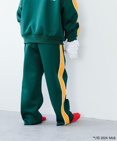 LOWRYS FARM（ローリーズファーム）の「ＭＬＢトラックパンツ　 106016（スウェットパンツ・キッズ・グリーン/レッド/ネイビー/アイボリー・120cm/140cm/150cm/130cm/110cm）」の18枚目の写真