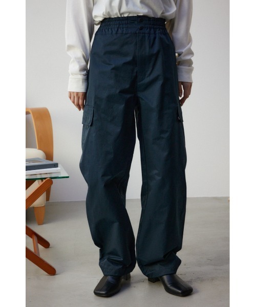 AZUL by moussy(アズールバイマウジー)の「カーブカーゴパンツ(カーゴパンツ・レディース・ライトベージュ/ダークネイビー・SMALL/MEDIUM)」の19枚目の写真