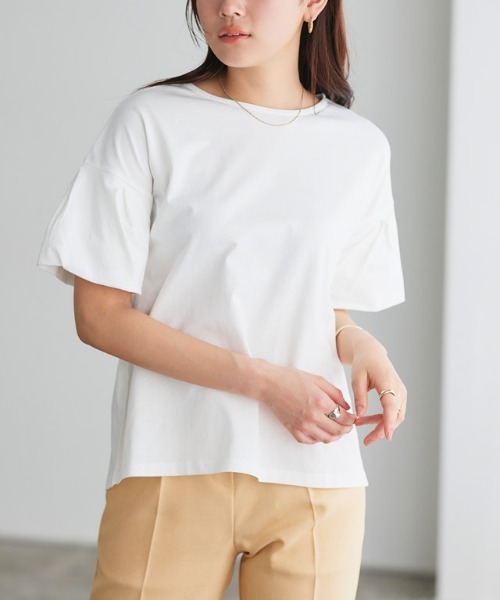【新品未使用】yori バルーンハーフスリーブカットソー　ホワイト 新品yori バルーンハーフスリーブカットソーホワイト