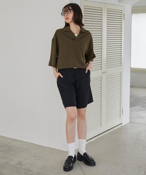 MONO-MART（モノマート）の「綾ドレープ ルーズハーフスリーブスキッパーポロシャツ（ポロシャツ・メンズ・ダークブラウン/ダークネイビー/ブラック/チャコール/モカ/グレイッシュブルー・L/M）」の21枚目の写真