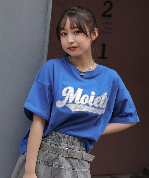 repipi armario（レピピ アルマリオ）の「シャララサテンワッペンT（Tシャツ/カットソー・キッズ・グレー/イエロー/グリーン/ホワイト/ピンク/ブラック/ブルー/ピンク系その他/スミクロ/サックスブルー/ホワイト系その他・SMALL/LARGE/MEDIUM）」の8枚目の写真