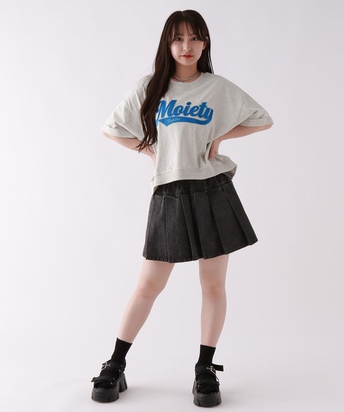 repipi armario（レピピ アルマリオ）の「シャララサテンワッペンT（Tシャツ/カットソー・キッズ・グレー/イエロー/グリーン/ホワイト/ピンク/ブラック/ブルー/ピンク系その他/スミクロ/サックスブルー/ホワイト系その他・SMALL/LARGE/MEDIUM）」の17枚目の写真