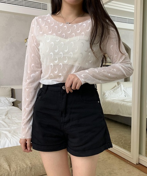 SHEPP(シープ)の「ムーンモチーフ シアートップス(Tシャツ/カットソー・レディース・ホワイト/ブラック・F)」の16枚目の写真