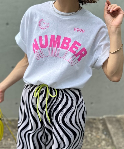 オフホワイト
model:154cm 着用サイズ:Mサイズ