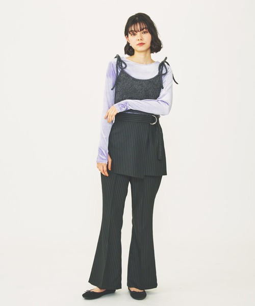 MILKFED.(ミルクフェド)の「SHAGGY NECK RIBBON CAMISOLE(キャミソール・レディース・オフホワイト/ライトブルー/チャコール・ONE SIZE)」の13枚目の写真