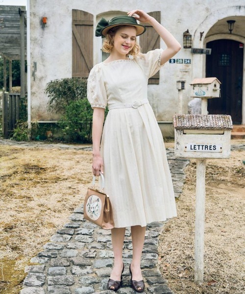 an another angelus（アンアナザーアンジェラス）の「クロコバックストラップサンダル/ananotherangelus（サンダル・レディース・ブラウン/ブラック/ブルーグリーン・M/L/S）」の10枚目の写真