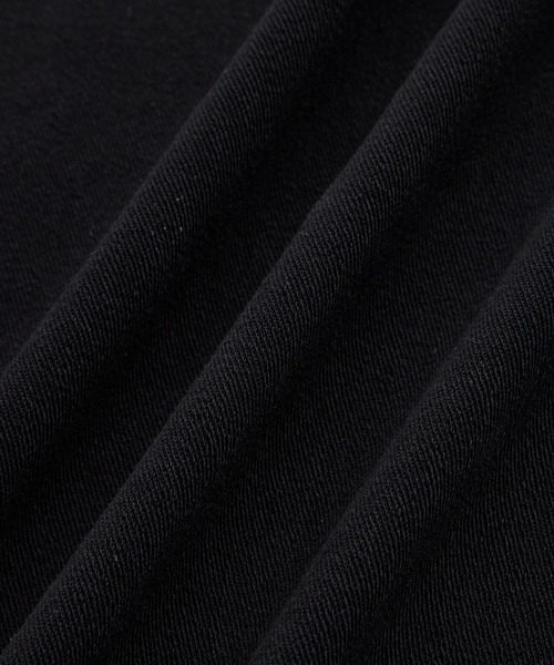 ADAM ET ROPE'(アダムエロペ)の「【接触冷感】スタンダード Tシャツ / ロングシーズン着用可能(Tシャツ/カットソー・メンズ・ブラック/ホワイト/ネイビー・L/M)」の19枚目の写真