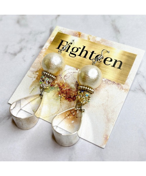 tone（トーン）の「【Eighteen】フックシルバーパールピアス(MA)（ピアス（両耳用）・レディース・シルバー・FREE）」の2枚目の写真