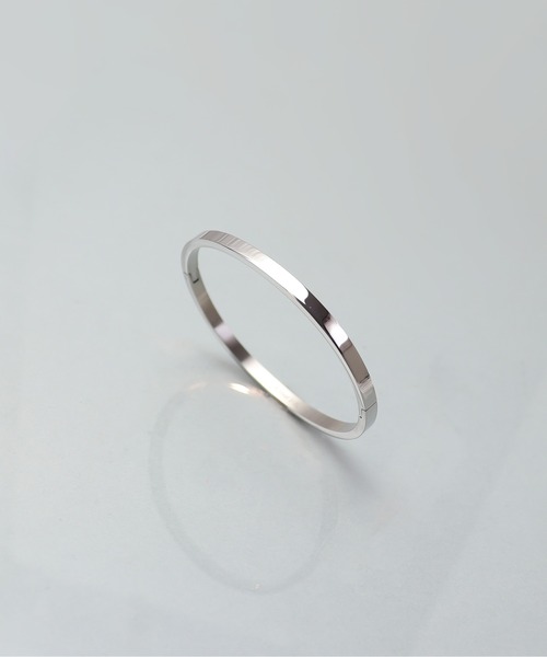 ieLS（イエルズ）の「金属アレルギー対応「ieLS」ステンレス　プレーンサークルバングル（バングル/リストバンド・メンズ・ゴールド/ブラック/シルバー・ONE SIZE）」の6枚目の写真