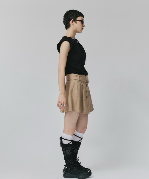 led.tokyo（レッドトウキョウ）の「【led.tokyo】変形肩パットTEE（Tシャツ/カットソー・レディース・ホワイト/ブラック・FREE）」の14枚目の写真