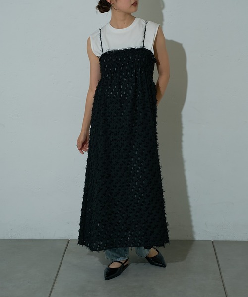 COLONY 2139(コロニートゥーワンスリーナイン)の「カットフリンジキャミワンピース(ワンピース・レディース・オフホワイト/ブラック・FREE)」の17枚目の写真