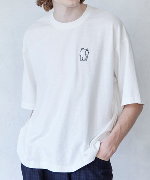 coca（coca）（コカ）の「ベア刺繍ワンポイントTシャツ（Tシャツ/カットソー・メンズ・ブラック/ライトベージュ/ホワイト/ネイビー・M/L/XL）」の2枚目の写真