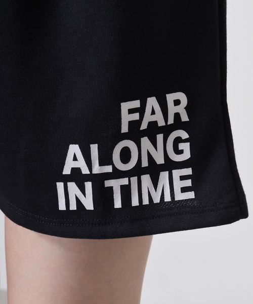 atONE(アットワン)の「ミニ裏毛ワンポイントプリントショートパンツ(その他パンツ・レディース・ネイビー/ブラック・M/L)」の3枚目の写真