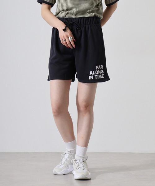 atONE(アットワン)の「ミニ裏毛ワンポイントプリントショートパンツ(その他パンツ・レディース・ネイビー/ブラック・M/L)」の11枚目の写真
