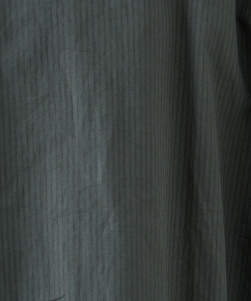 CIAOPANIC TYPY（チャオパニックティピー）の「針抜きストライプレギュラーカラーシャツ（シャツ/ブラウス・メンズ・カーキ/ブラウン/ブルー/グレー・LARGE/MEDIUM）」の11枚目の写真