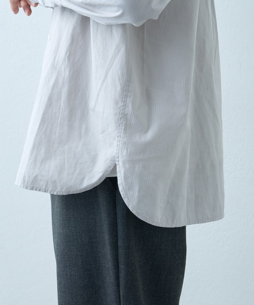 CIAOPANIC TYPY（チャオパニックティピー）の「針抜きストライプレギュラーカラーシャツ（シャツ/ブラウス・メンズ・カーキ/ブラウン/ブルー/グレー・LARGE/MEDIUM）」の6枚目の写真