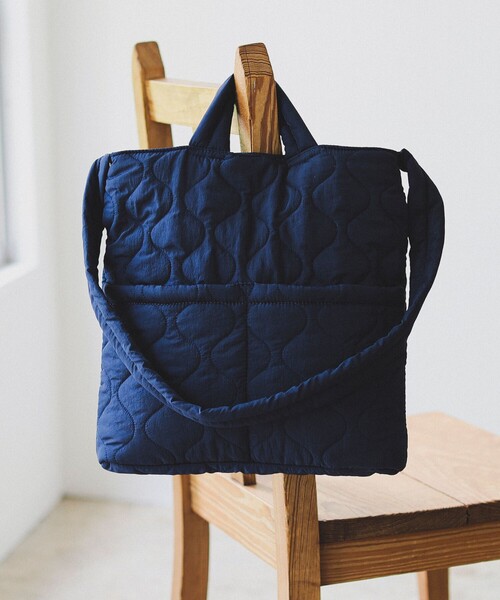 B:MING by BEAMS（ビーミングバイビームス）の「キルト トート バッグ（トートバッグ・メンズ・ブラック/オリーブ/ネイビー・ONE SIZE）」の3枚目の写真