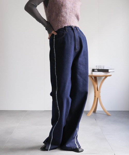 ap retro（アプレトロ）の「サイドフリンジスリットデニムパンツ / ルーズデニムパンツ（デニムパンツ・レディース・ネイビー/ブルー/グレー・MEDIUM/LARGE）」の9枚目の写真