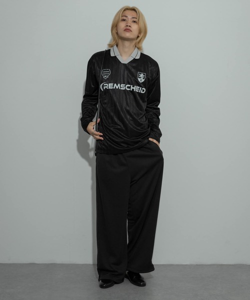 SENSE OF PLACE by URBAN RESEARCH（センスオブプレイスバイアーバンリサーチ）の「Football Game Long-Sleeve T-shirts（Tシャツ/カットソー・メンズ・ブラック/ネイビー/レッド・MEDIUM/LARGE）」の13枚目の写真