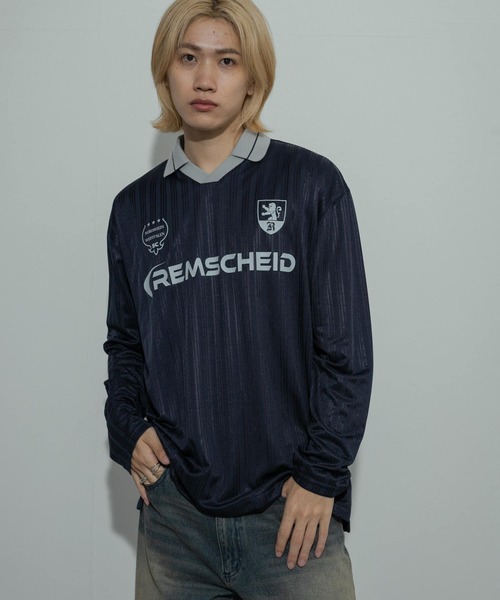 SENSE OF PLACE by URBAN RESEARCH（センスオブプレイスバイアーバンリサーチ）の「Football Game Long-Sleeve T-shirts（Tシャツ/カットソー・メンズ・ブラック/ネイビー/レッド・MEDIUM/LARGE）」の17枚目の写真