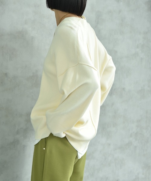 actuel（アクチュエル）の「【ａｃｔｕｅｌ】スウェットライクＶネックプルオーバー（ニット/セーター・レディース・オフホワイト/グレー/ブルー/ブラック・FREE）」の11枚目の写真