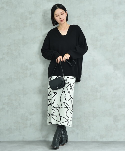 actuel（アクチュエル）の「【ａｃｔｕｅｌ】スウェットライクＶネックプルオーバー（ニット/セーター・レディース・オフホワイト/グレー/ブルー/ブラック・FREE）」の18枚目の写真