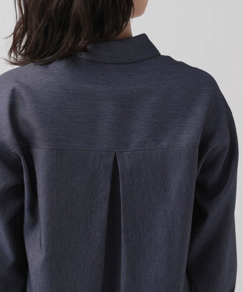 Elura（エルーラ）の「大人デニムシャツ/141000（シャツ/ブラウス・レディース・ネイビー・MEDIUM/LARGE）」の11枚目の写真