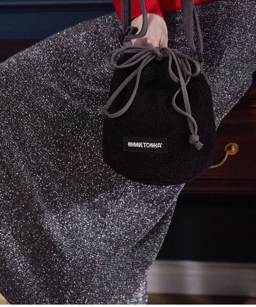 Minnetonka（ミネトンカ）の「【MINNETONKA】ミネトンカ PURSE BOA BAG　巾着バッグ（ショルダーバッグ・レディース・アイボリー/グレー/ブラウン・FREE）」の14枚目の写真