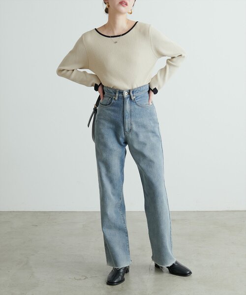 natural couture(ナチュラルクチュール)の「袖口リボン配色リブニット(ニット/セーター・レディース・モカ/サックスブルー/アイボリー/ブラック・FREE)」の8枚目の写真