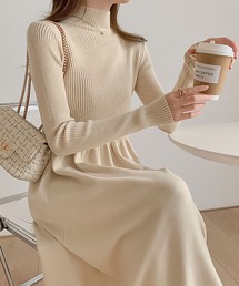 aimoha（アイモハ）の「スタンドカラー切り替えニットワンピース (AW)（ワンピース）」