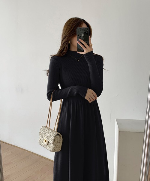 スタンドカラー切り替えニットワンピース（ワンピース）｜aimoha