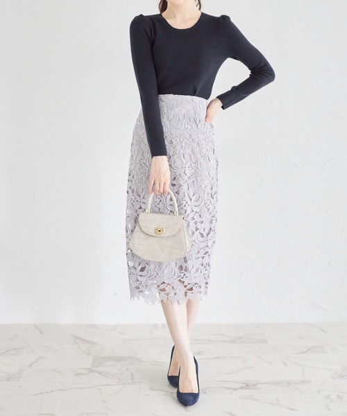 tocco closet(トッコ クローゼット)の「ふんわりカシミアタッチプチパワーショルダーリブニットプルオーバー(ニット/セーター・レディース・ネイビー/アイボリー/ブラック・M)」の16枚目の写真