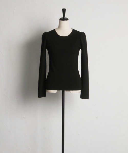 tocco closet(トッコ クローゼット)の「ふんわりカシミアタッチプチパワーショルダーリブニットプルオーバー(ニット/セーター・レディース・ネイビー/アイボリー/ブラック・M)」の22枚目の写真