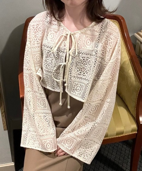 merrylatte（メリーラテ）の「レースクロップド丈カーディガン（カーディガン/ボレロ・レディース・アイボリー・FREE）」の8枚目の写真
