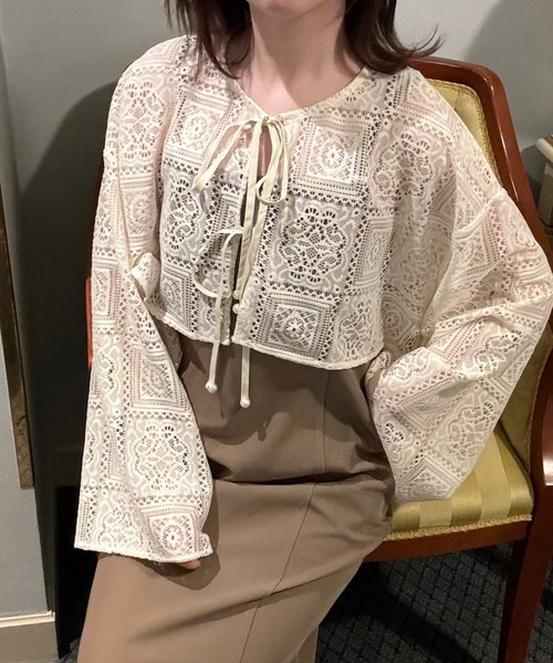 merrylatte（メリーラテ）の「レースクロップド丈カーディガン（カーディガン/ボレロ・レディース・アイボリー・FREE）」の11枚目の写真