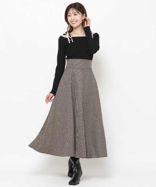 AND COUTURE(アンドクチュール)の「配色ショルダーリボンニットプルオーバー(ニット/セーター・レディース・ブルー/ブラック/ボルドー/アイボリー/ピンク/ラベンダー・FREE)」の15枚目の写真