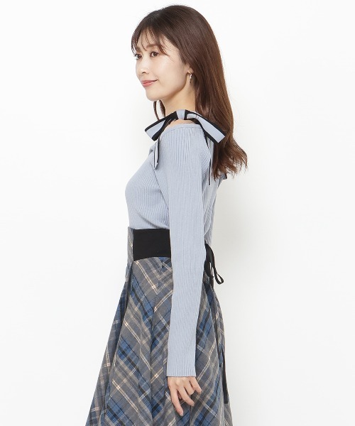 AND COUTURE(アンドクチュール)の「配色ショルダーリボンニットプルオーバー(ニット/セーター・レディース・ブルー/ブラック/ボルドー/アイボリー/ピンク/ラベンダー・FREE)」の20枚目の写真