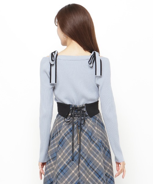 AND COUTURE(アンドクチュール)の「配色ショルダーリボンニットプルオーバー(ニット/セーター・レディース・ブルー/ブラック/ボルドー/アイボリー/ピンク/ラベンダー・FREE)」の21枚目の写真