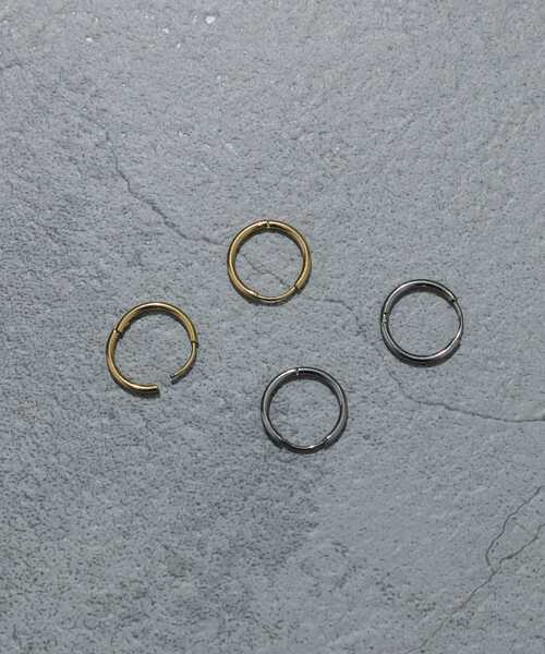 SMELLY（スメリー）の「ステンレスミニフープピアス（ピアス（両耳用）・レディース・ゴールド/シルバー・-）」の16枚目の写真