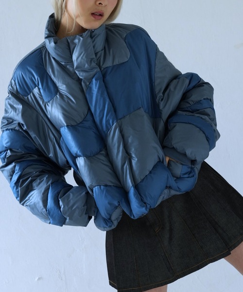 【y6】Uenui ウニュイ ウェーブバイカラーダウンジャケット 11月上旬発送予定 】wave bicolor down jacket – Uenui