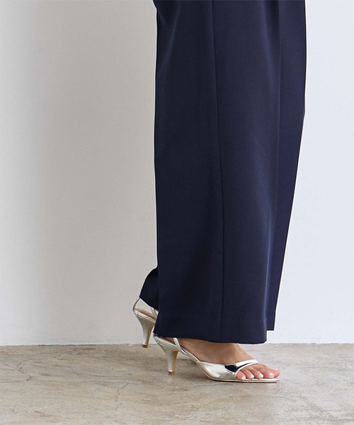 UR'S（ユアーズ）の「アシンメトリーデザインストラップサンダル（サンダル・レディース・ホワイト/ブラック/シルバー・LL/S/L/M）」の12枚目の写真