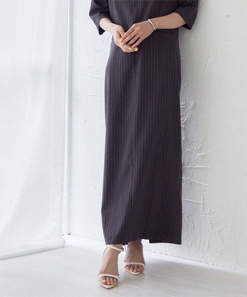 UR'S（ユアーズ）の「アシンメトリーデザインストラップサンダル（サンダル・レディース・ホワイト/ブラック/シルバー・LL/S/L/M）」の6枚目の写真