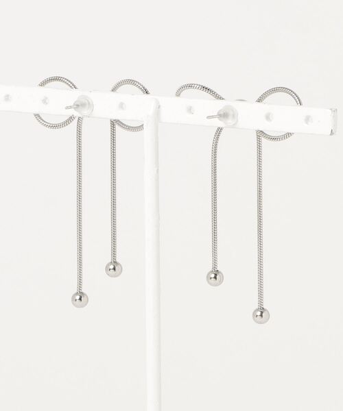 poiregnee（ポワニェ）の「［select］リボンピアス（ピアス（両耳用）・レディース・シルバー/ゴールド・FREE）」の4枚目の写真