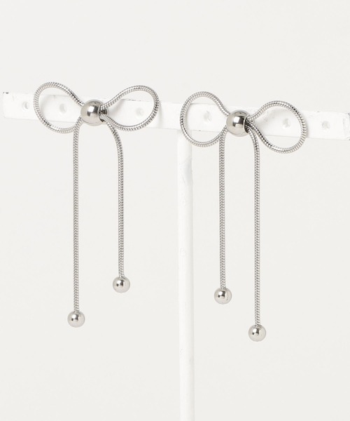 poiregnee（ポワニェ）の「［select］リボンピアス（ピアス（両耳用）・レディース・シルバー/ゴールド・FREE）」の3枚目の写真