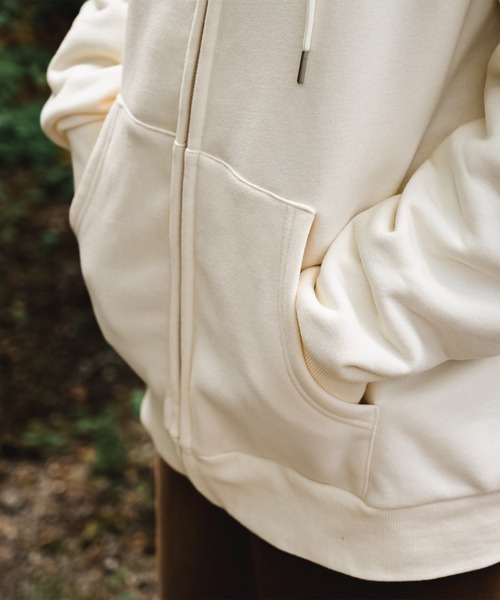 S'more（スモア）の「S'more gear illustration full zip hoodie スモギアイラストレーションフルジップフーディー (AW)（パーカー・レディース・ホワイト/ブラウン・SMALL/MEDIUM/LARGE）」の9枚目の写真