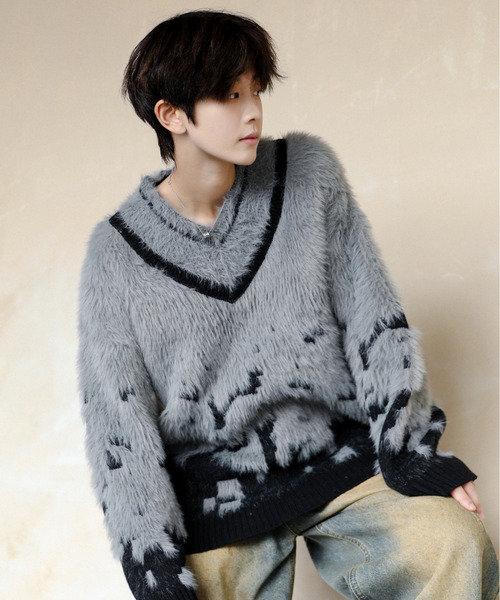 neos（ネオス）の「【neos】ルーズシルエット Vネック ライン シャギー グラデーション ニット プルオーバー（ニット/セーター・メンズ・グレー/ホワイト・X-LARGE/LARGE/MEDIUM）」の8枚目の写真