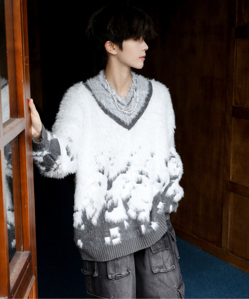 neos（ネオス）の「【neos】ルーズシルエット Vネック ライン シャギー グラデーション ニット プルオーバー（ニット/セーター・メンズ・グレー/ホワイト・X-LARGE/LARGE/MEDIUM）」の11枚目の写真